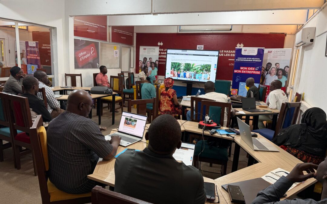 Les techniciens du projet FIER II en renforcement de capacité en animation de site web.